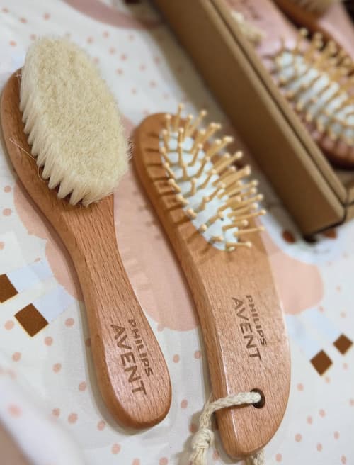 شانه برس اونت avent کد 3